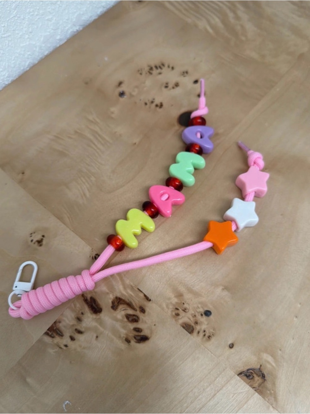 Mama Bubble Letter Keychain